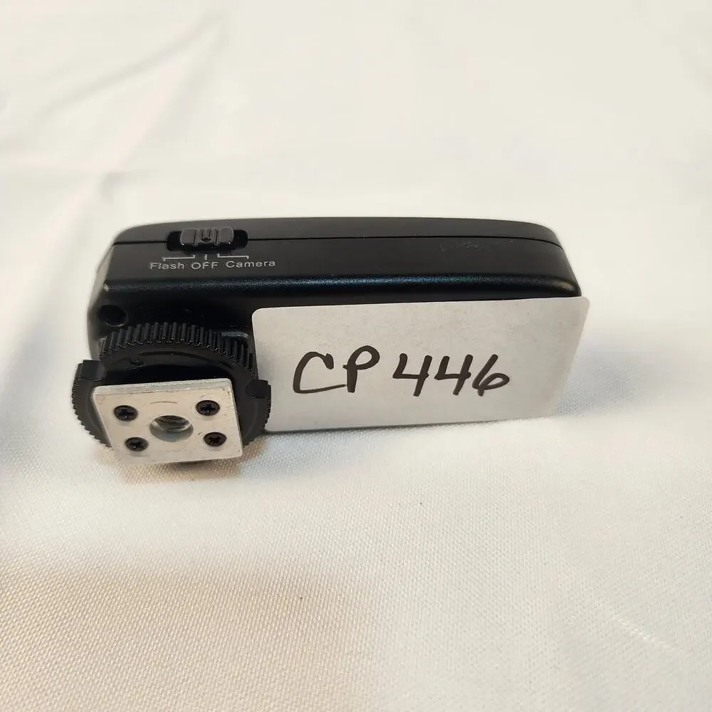 Neewer VC-1BRX 2.4GHz Wireless Flash Trigger Receiver for Photography
